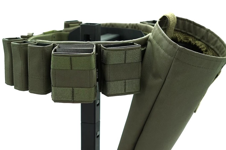 MOLLE対応ベルトにダンプポーチを装着