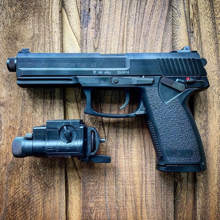 固定スライドガスガン