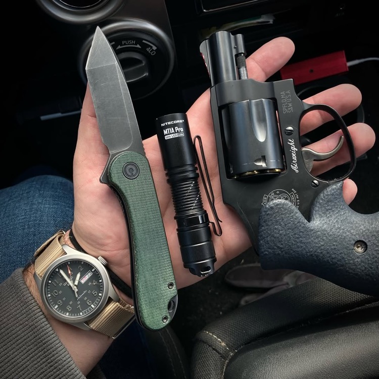 ガスリボルバー