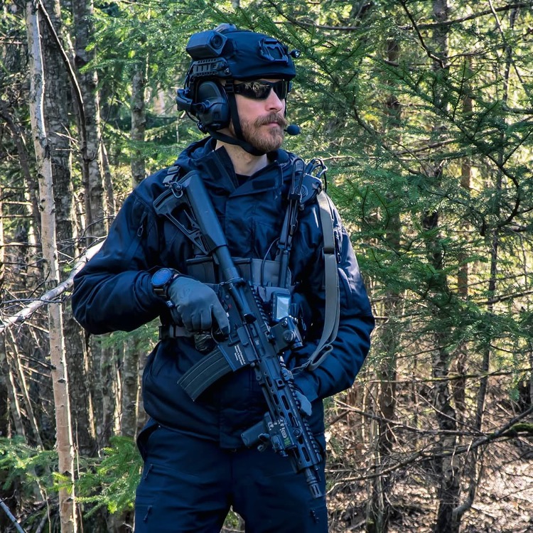 冬用タクティカルジャケットコーデ