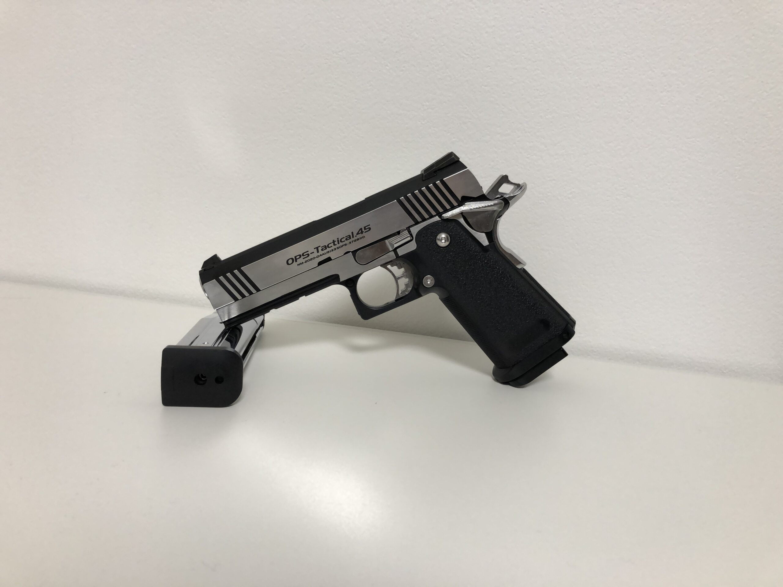 ハンドガンとライフルの違い