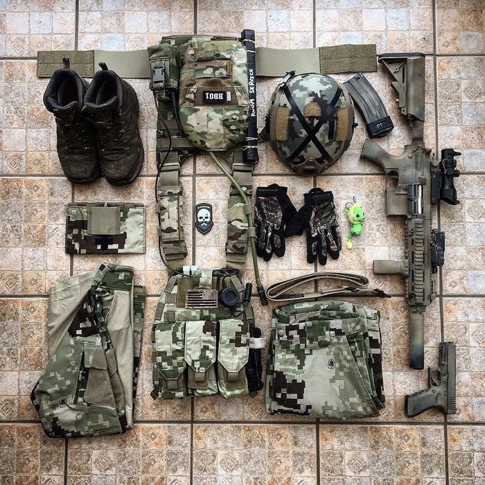 タクティカル装備一覧フラットレイ