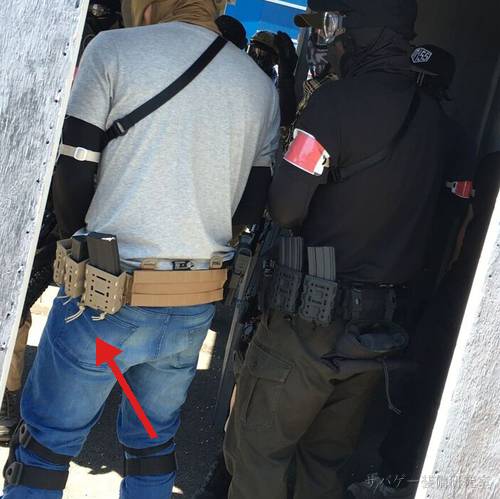 マガジンポーチ 管理人装備