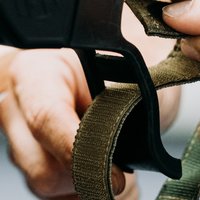 巻き付け式取り付け