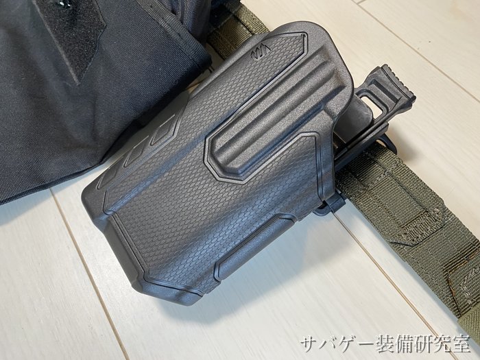 実物Omnivore本体のヘックス柄テクスチャのクローズアップ