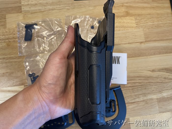 実物Omnivoreホルスターの側面