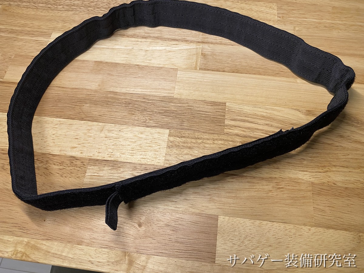 デューティーベルトに付属する黒いインナーベルト