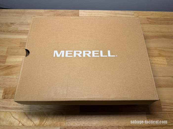 メレル モアブ3 シンセティック ミッド ゴアテックス ワイドが入っていたMERRELLのロゴの箱